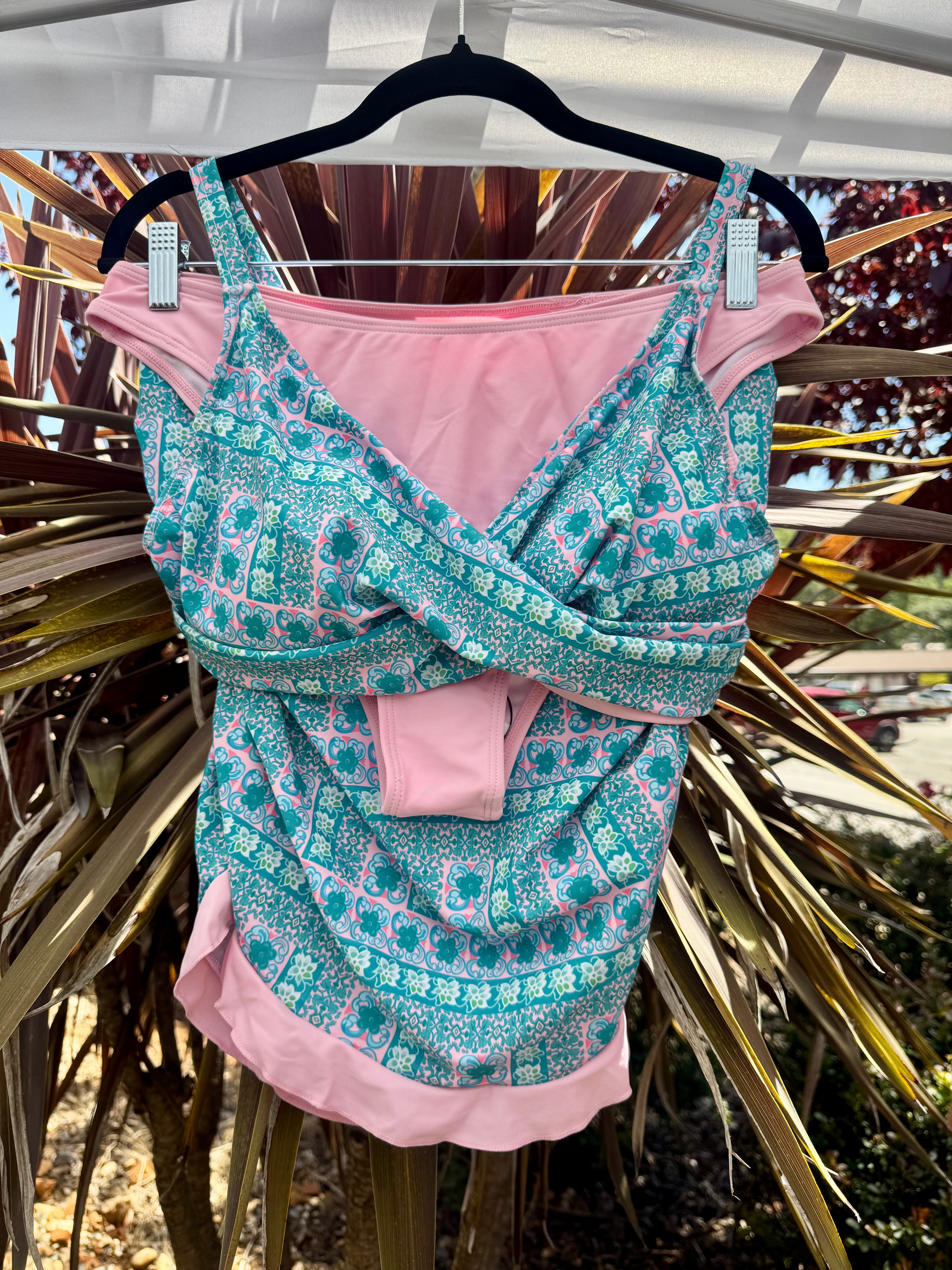 Pink & blue 3-piece swimwear set (NEW)